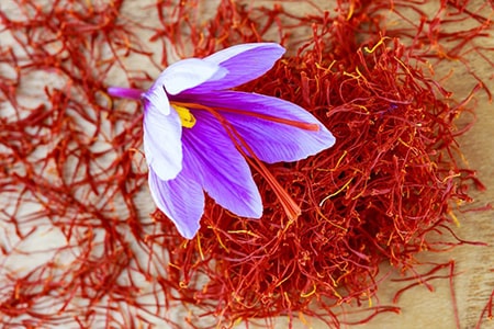 خواص زعفران